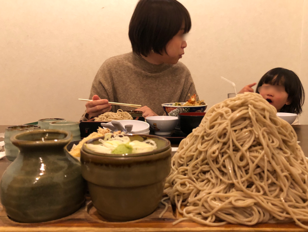 味奈登庵都筑佐江戸店のそば富士山盛り