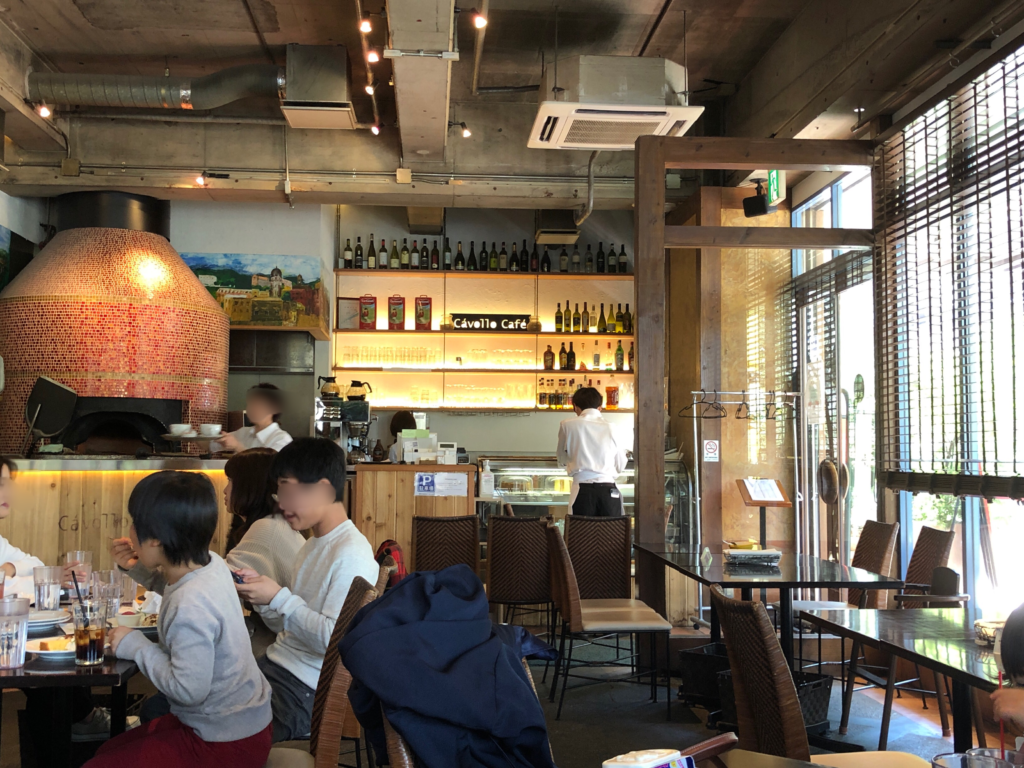 キャボロカフェの店内